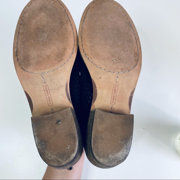 Vince Camuto | Paleta Perforated Ankle Booties - Picture 5 of 8